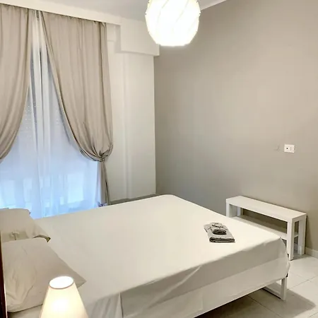 Charming In With Balcony And View Catania